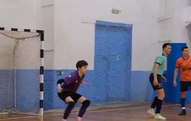Вилючинск дает старт чемпионату города по футзалу
