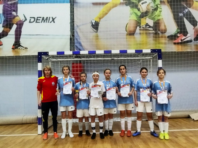 «Камчадалочка» – победитель открытого первенства по мини-футболу